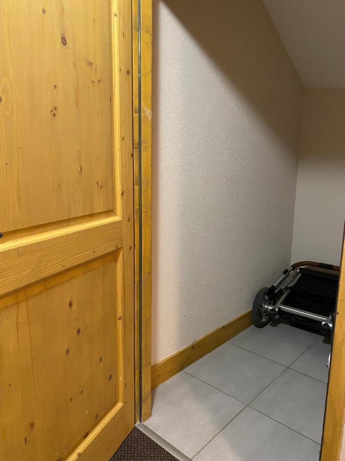 Modern 3 Bed Penthouse Apartment, Balcony & Garage, Close To Village & Ski Bus Самоен Экстерьер фото